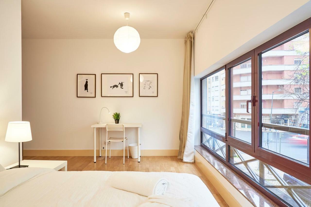 Campo Pequeno Avenida Hotel Lisboa Kültér fotó